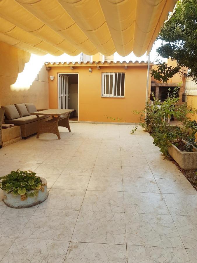 Beachfront Apartment With A Private Garden On The Ground Floor Moncofar Luaran gambar